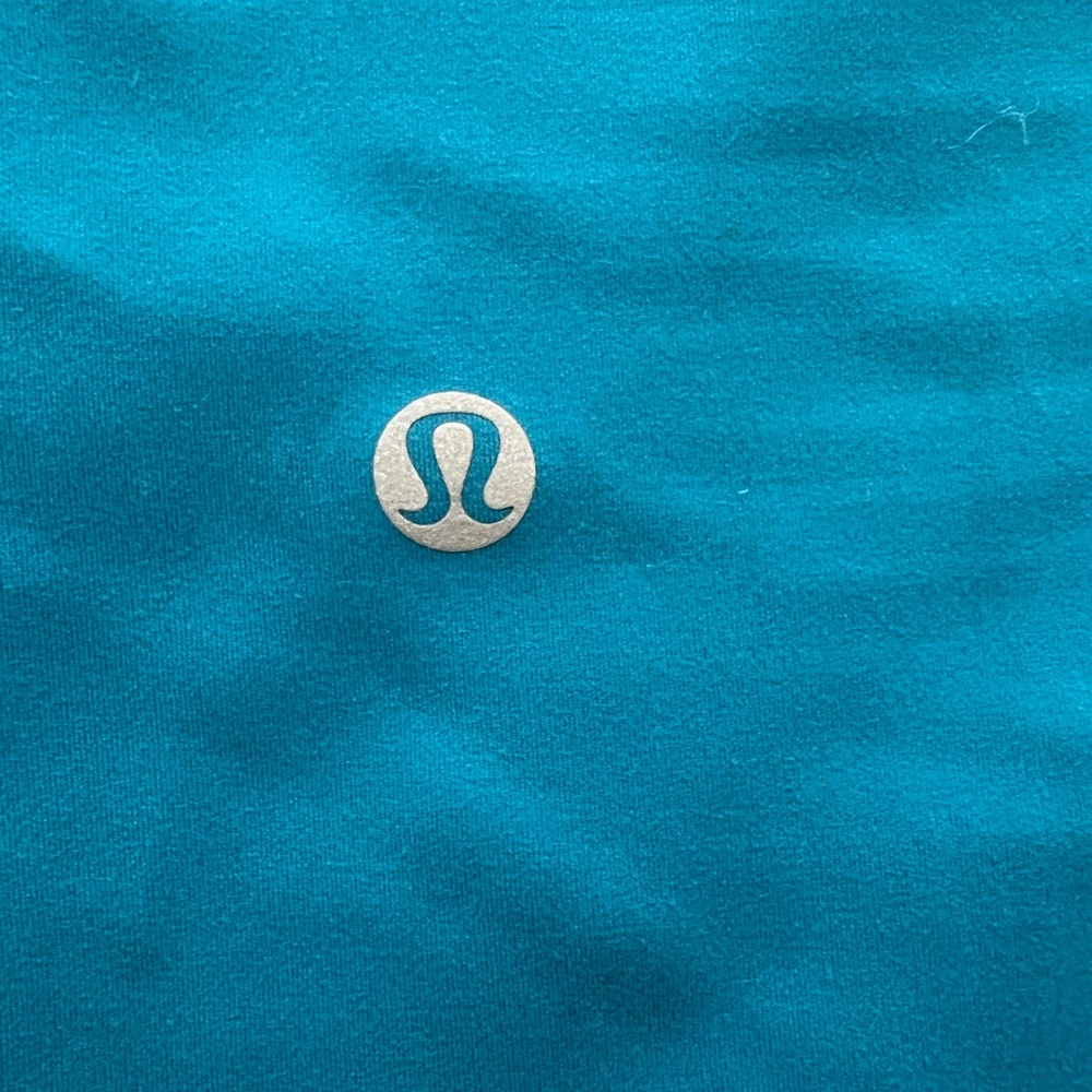 Lululemon Teal Top